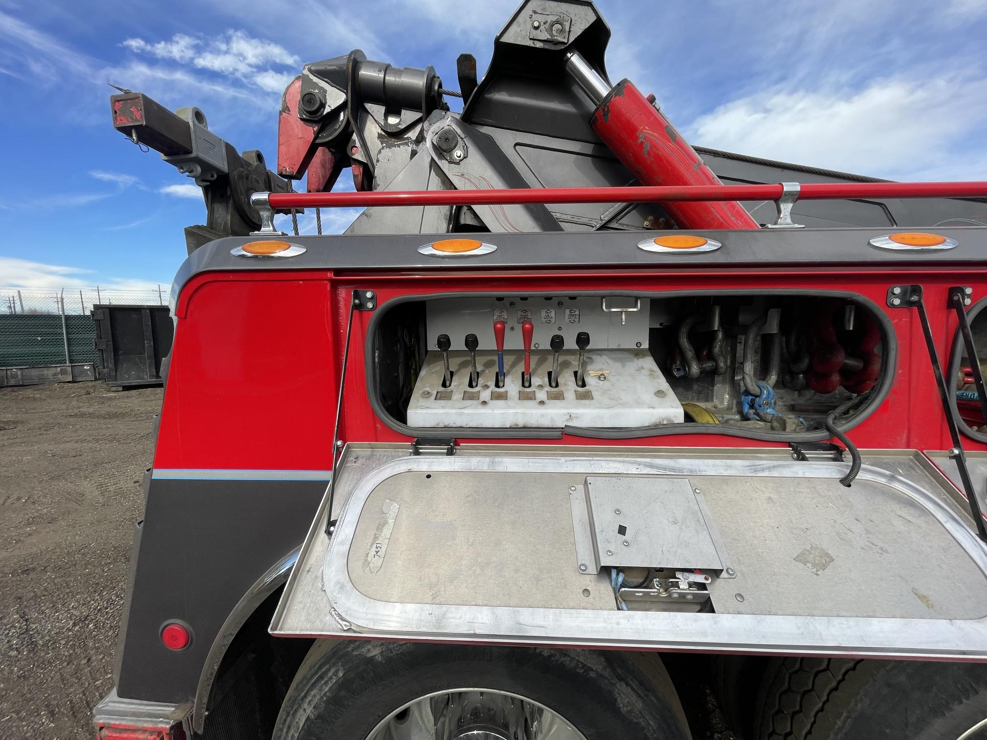 2012 PETERBILT 389 - Image 113